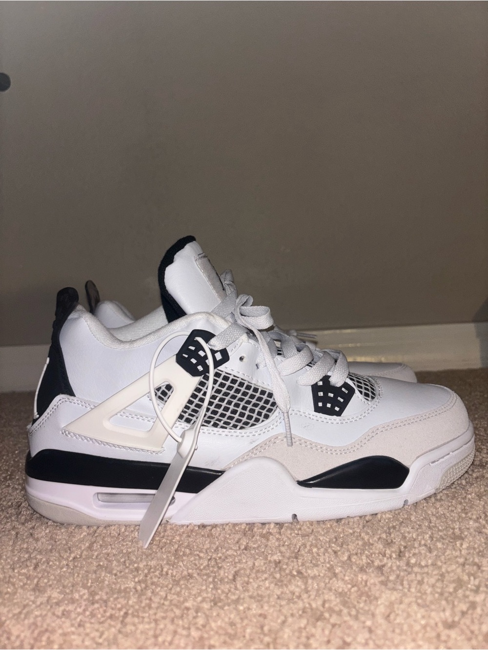 Jordan 4